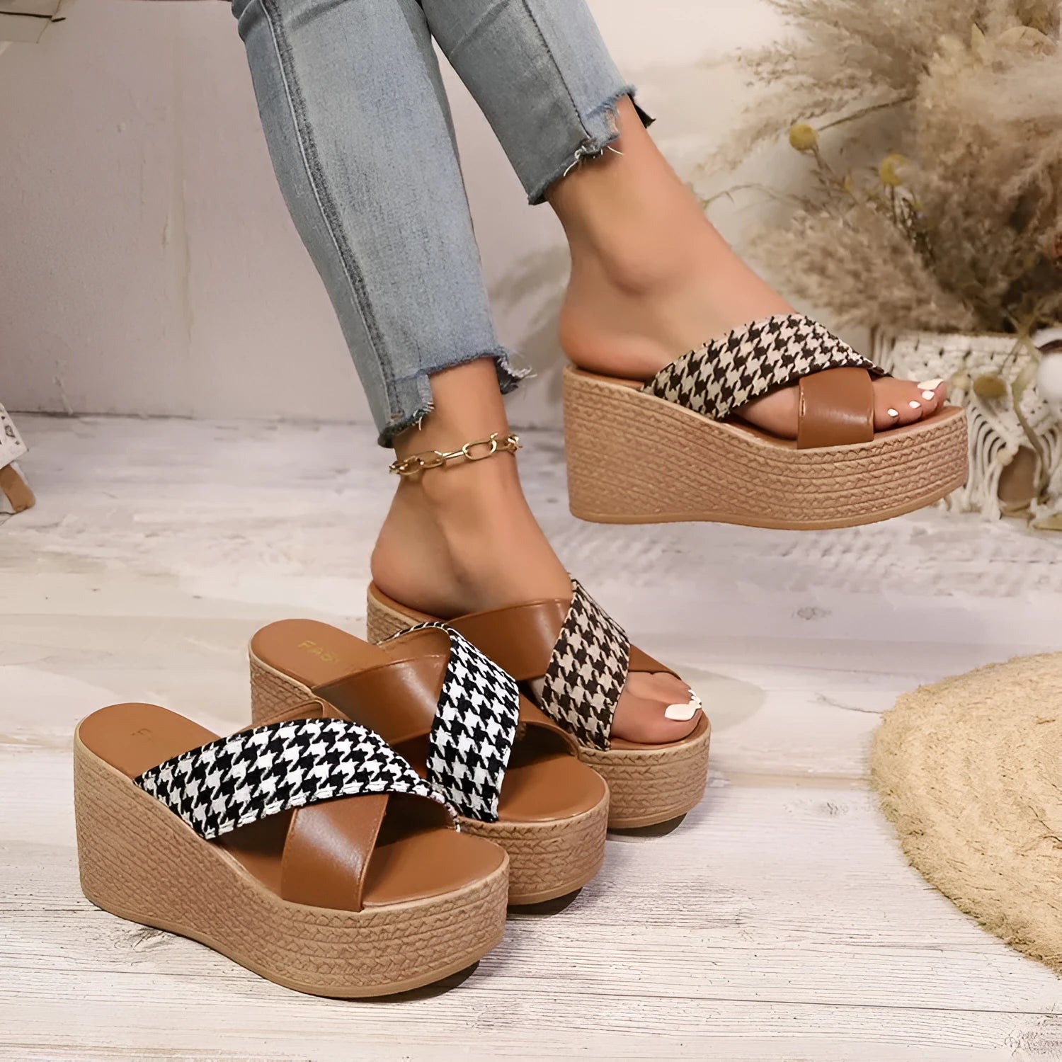 Casual brown and black plaid wedge sandals with cross-leopard pattern and rubber sole.