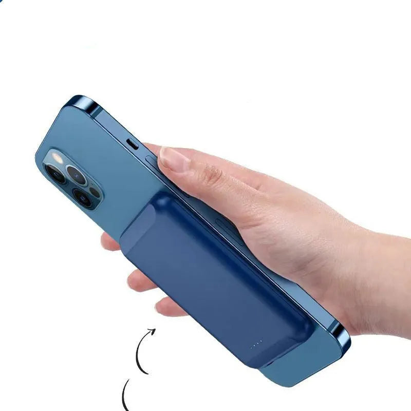 Magnetic wireless power bank 5000 mAh in black blue green pink or white colours