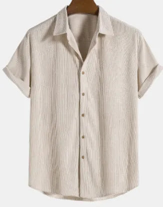 Man wearing a casual short-sleeved polyester cardigan-style shirt in a GKESJ colour.