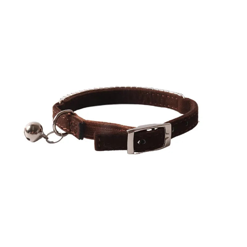 Colourful cat collar with elastic buckle and soft flocked flannel material