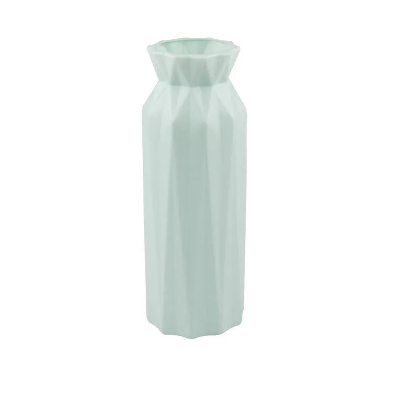 Drop-resistant melamine vase in green, grey, pink or white colour with 7.2 cm base diameter