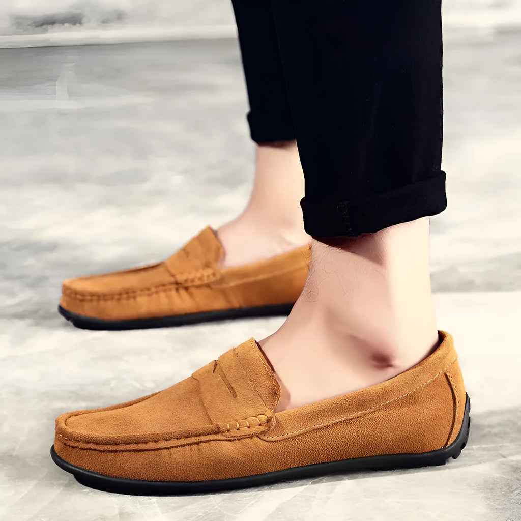 Men's brown suede Gommino loafers with round toe and flat rubber sole, plus size
