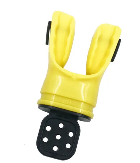 Plastic free diving mouthpiece made from edible silicone measuring 110mm length