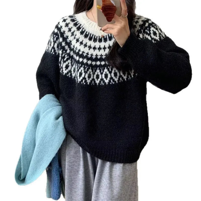 New round neck loose slimming Christmas style knitwear top in brown, red, and black with geometric pattern
