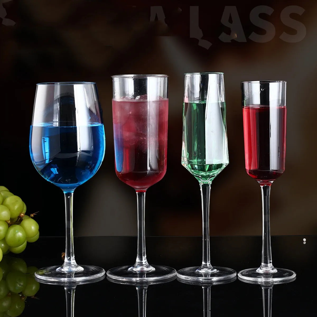 Clear acrylic wine glass with modern design for party catering, available in 550ml and 300ml capacities
