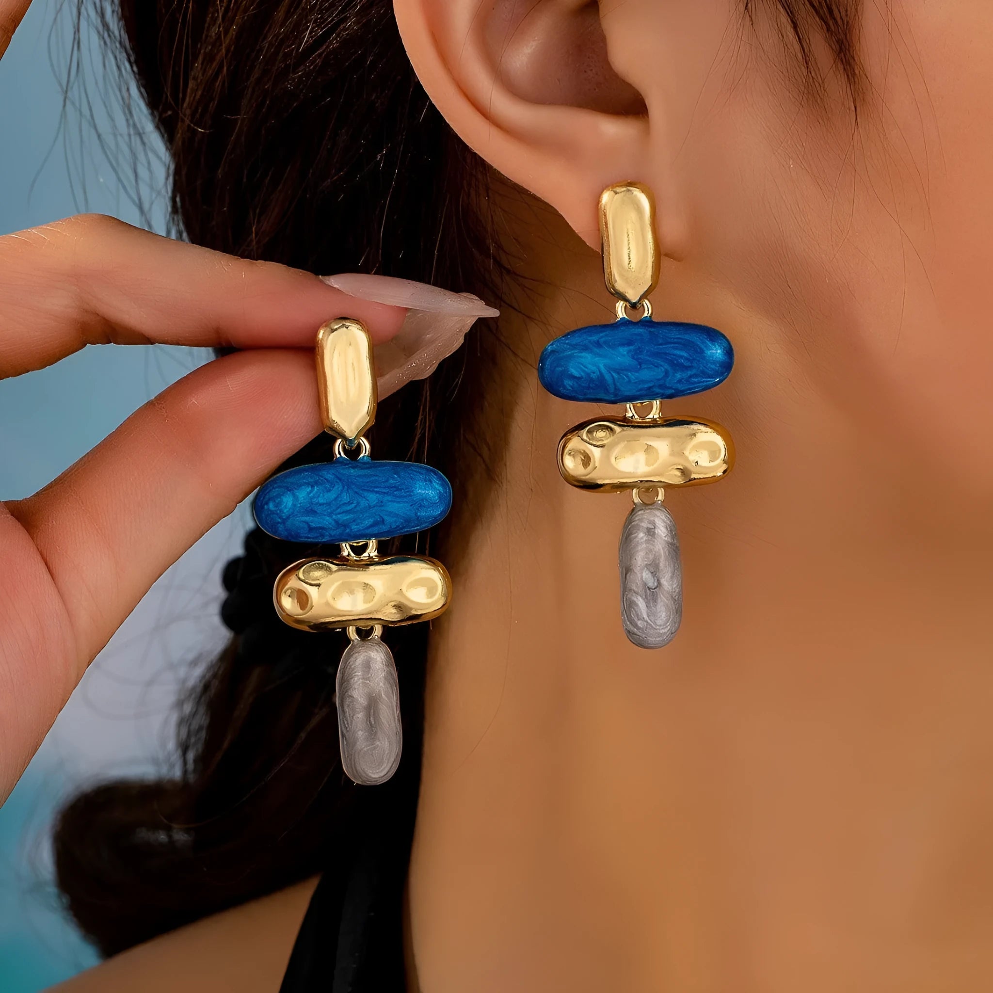 Zinc alloy geometric stud earrings with electroplated multicolour finish for women