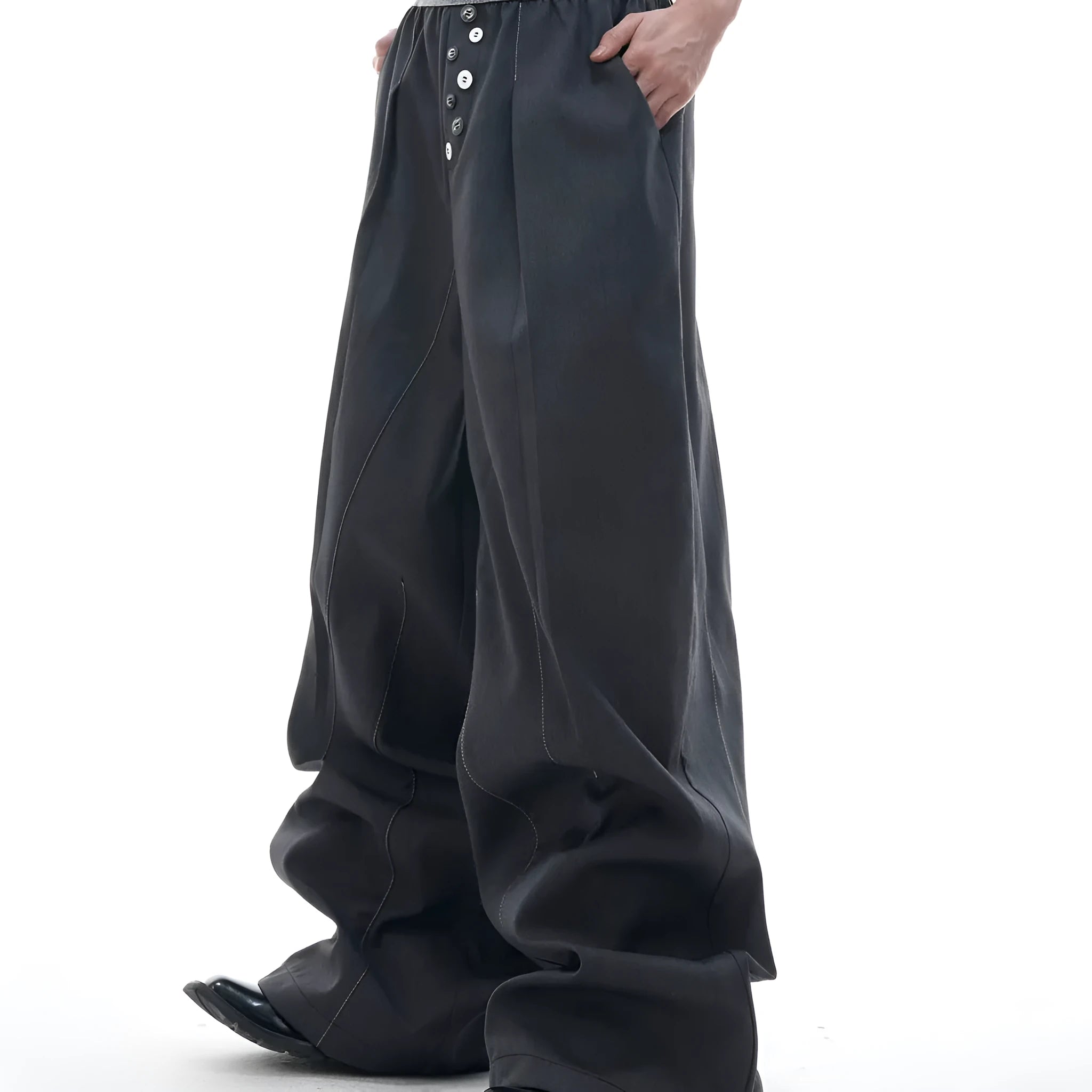 Straight-leg high-waist trousers with button-open line design in polyester cotton blend fabric