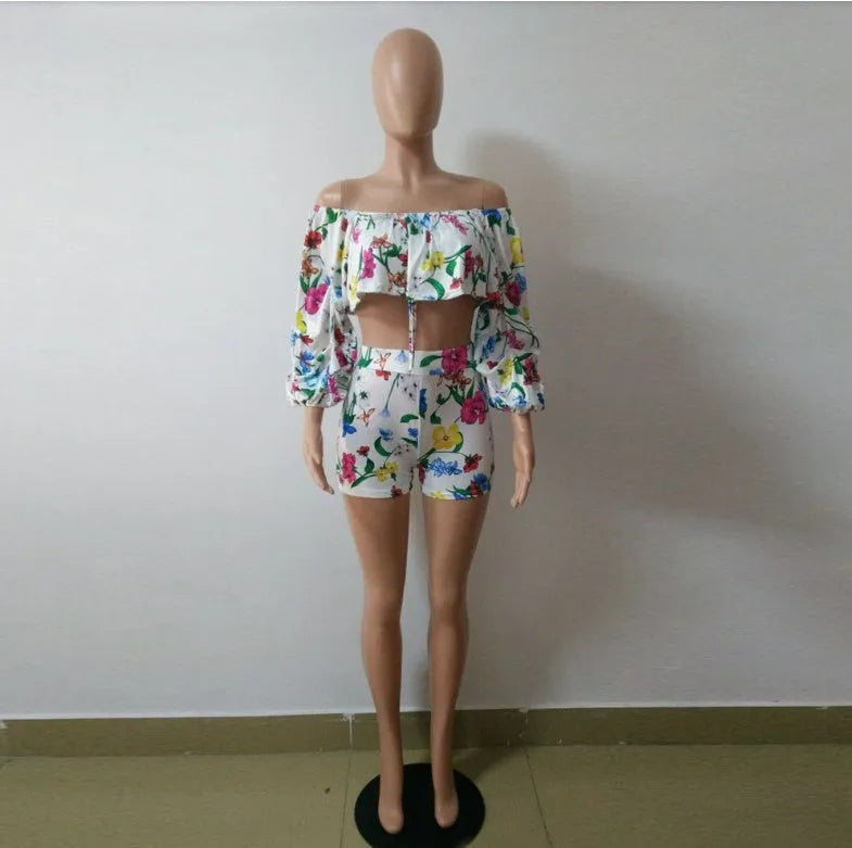 Multicolour digital print two-piece set with pile sleeves short top and matching shorts