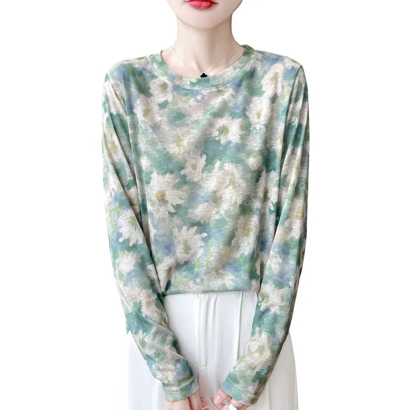 Women's round neck pullover shirt in Tencel cotton blend with floral print design
