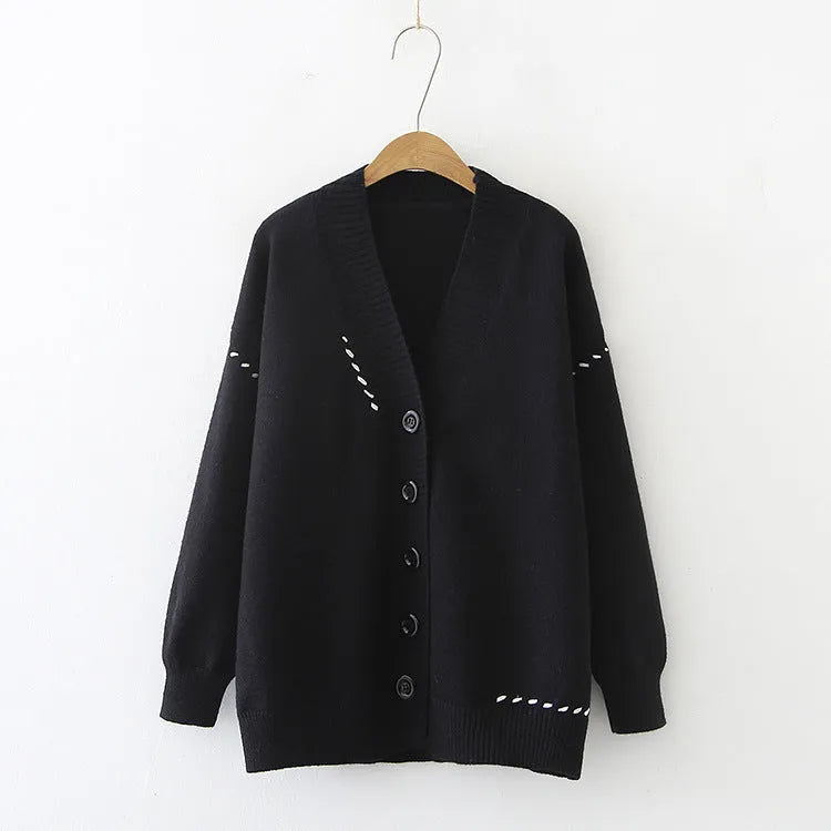 Women's loose fit black knitted cardigan with long sleeves