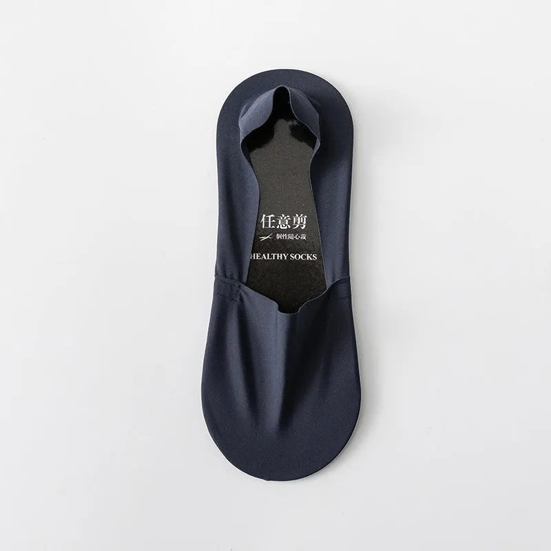 Men's seamless low-cut ankle socks in ice silk fabric with pure cotton bottom section