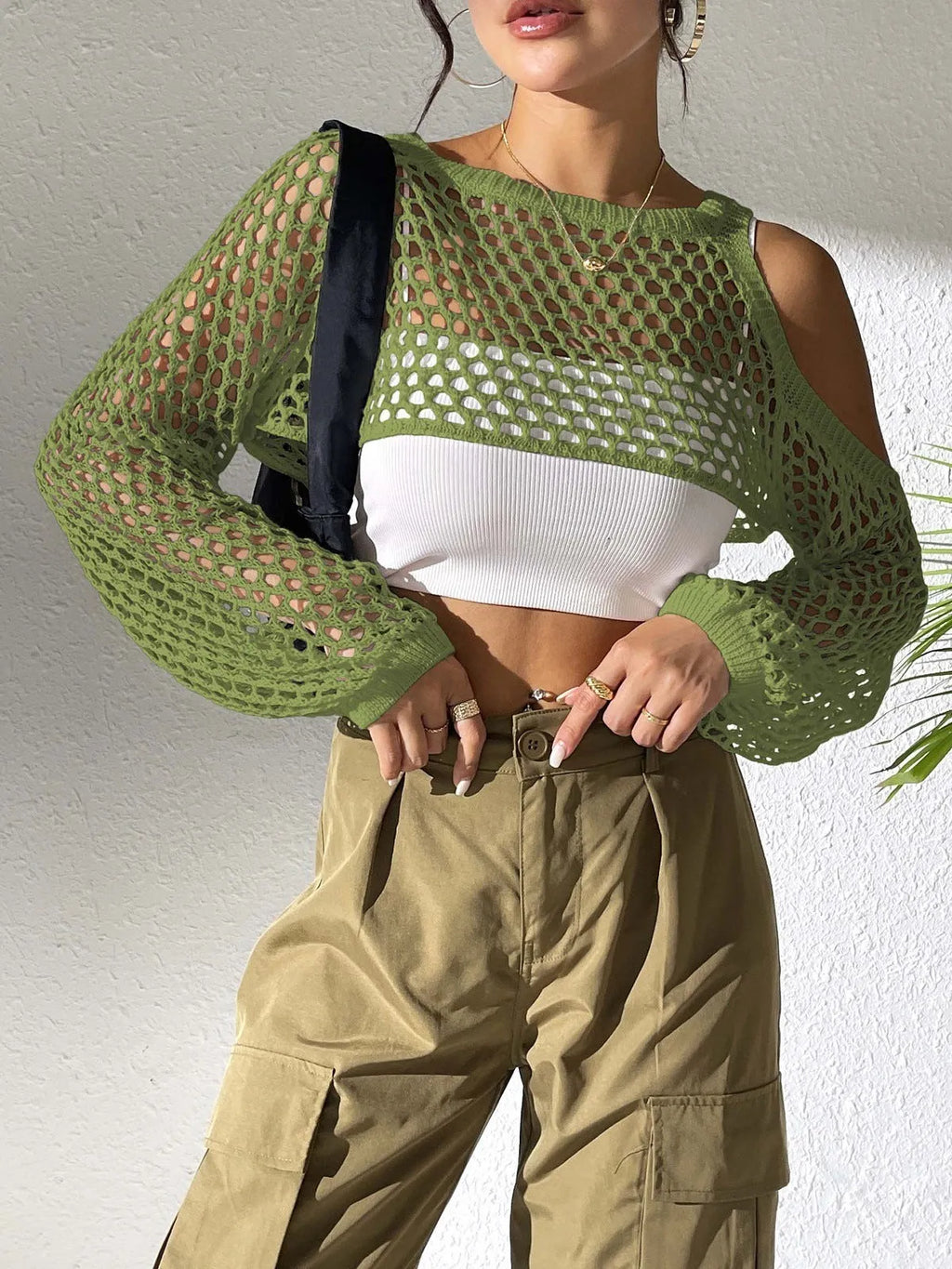 Mesh beach shirt with hollowed navel design in polypropylene fibre available in six colours