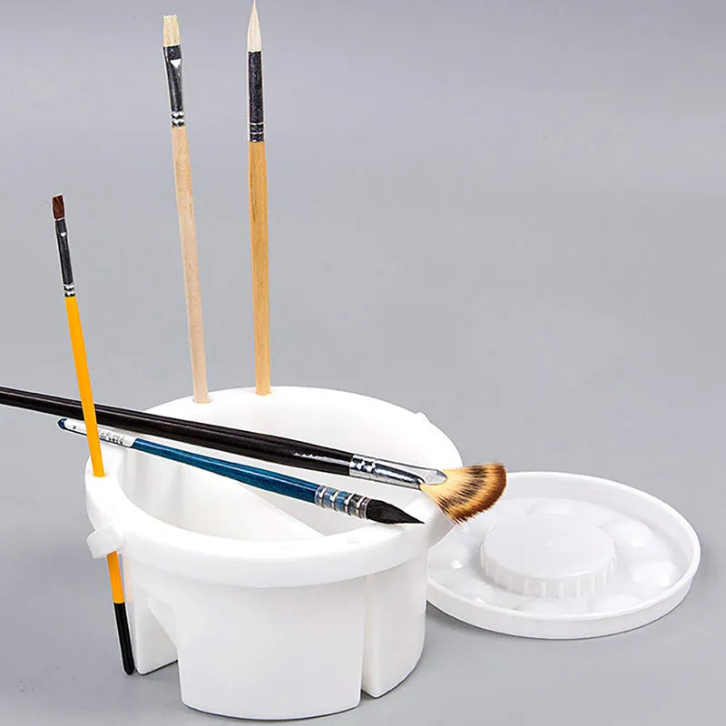 White plastic brush holder for painting with 16.5 cm diameter