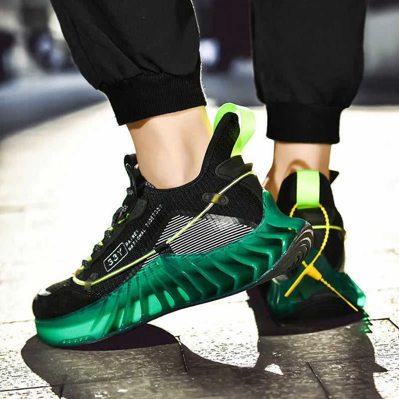 Luminous men's casual running shoes in black green with flying fabric upper and flat heel