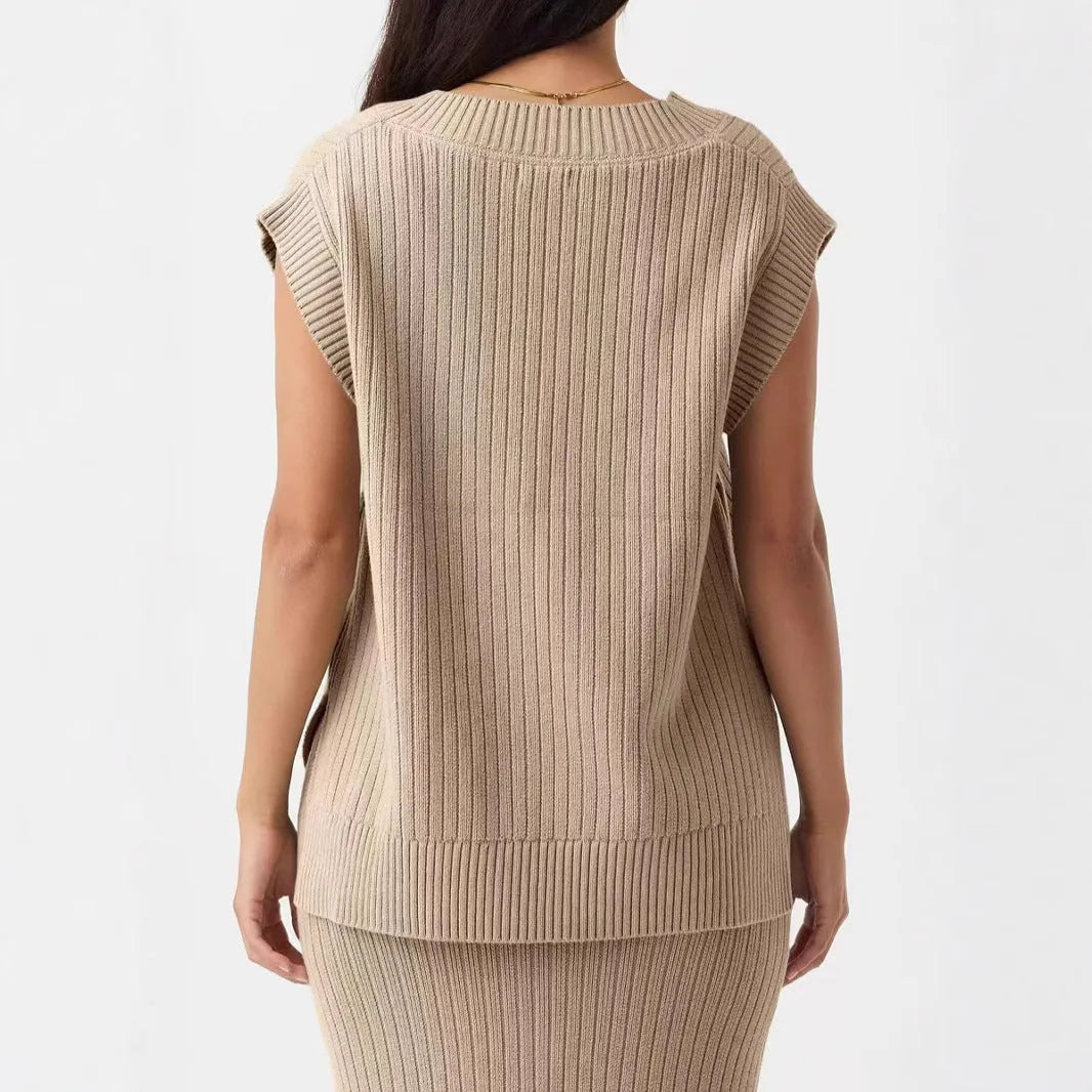V-neck sleeveless loose pullover vest in camel colour with stripe pattern