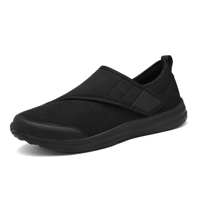 Men's outdoor mesh walking shoes with Velcro closure in blue colour