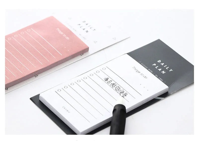 Pink schedule planning notes 50 sheets A6 size 10x6cm 80g writing paper on white background