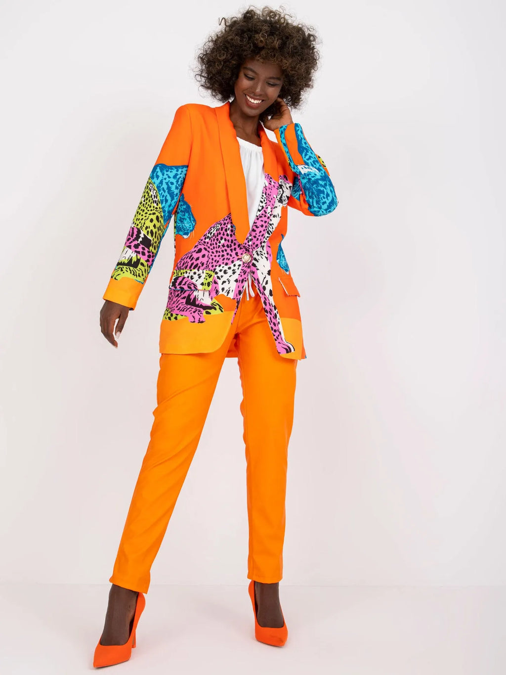Leopard print slim fit long jacket for women with contrast colour and side pockets