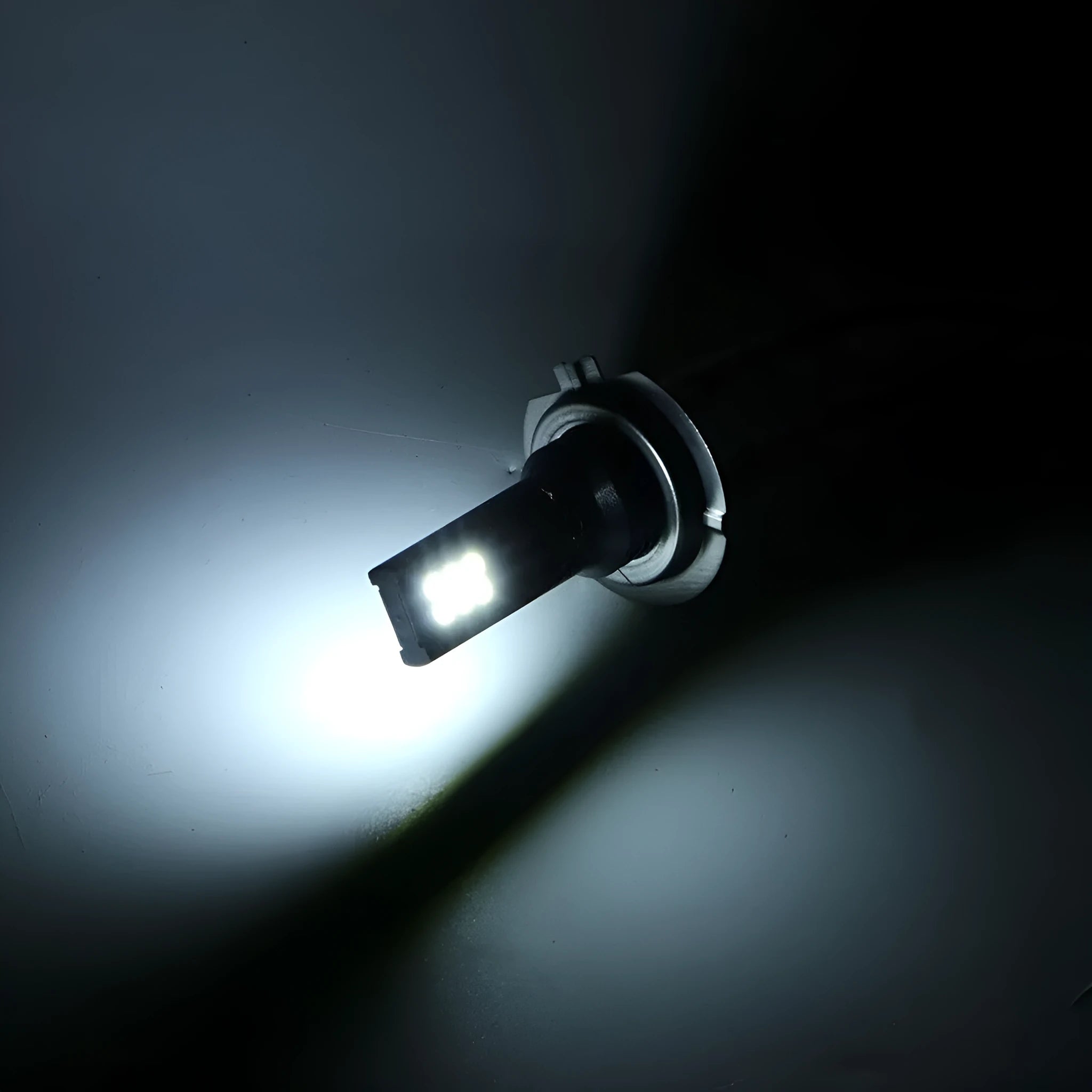 White aluminium H7 110W LED fog light bulb with 12 SMD LEDs for car headlight upgrade