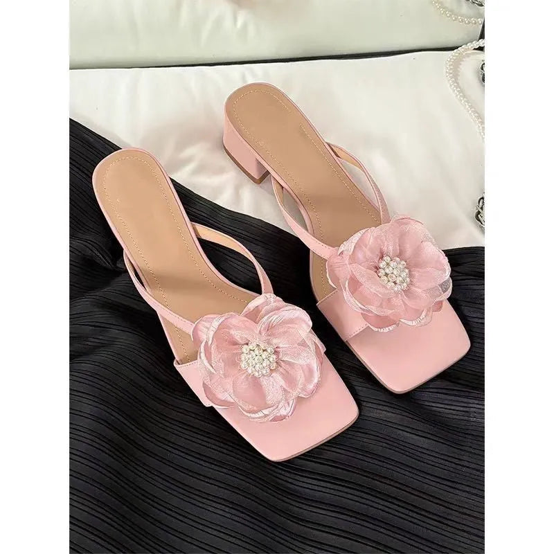 Women's sandals with chunky heel, square toe, flower embellishment on satin strap in cream-white colour