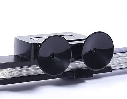 Car sun visor with aluminised film surface measuring 46cm clipped onto vehicle window