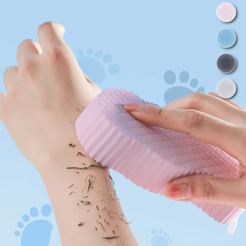 3D fish scale pattern bath sponge in white, grey, pink and light blue colours for body exfoliation