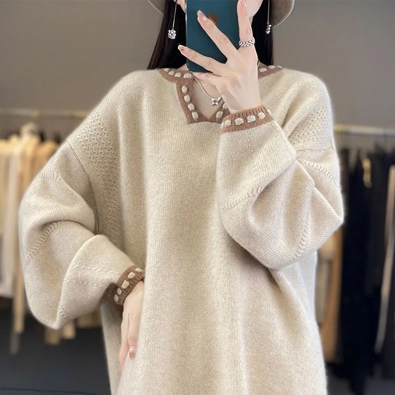 Women's white V-neck pullover sweater with long sleeves viscose fibre construction
