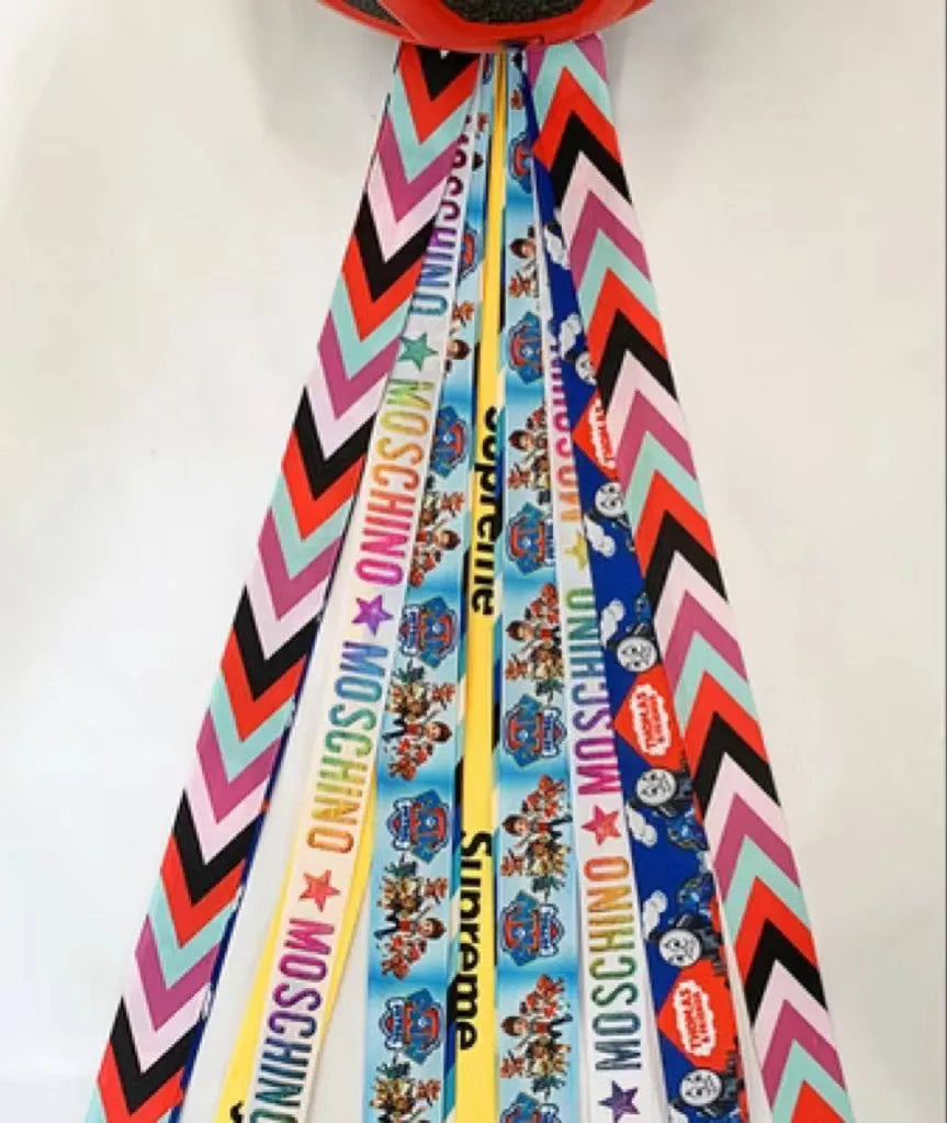 Children's helmet decorative streamers in multiple colours for skating and ski safety gear