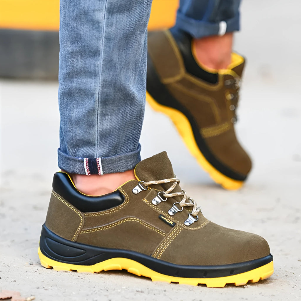 Bronze cow suede steel toe safety shoes with anti-skid sole, low-cut design