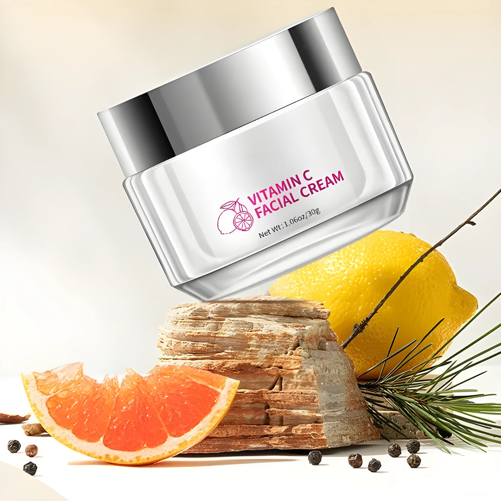 30g Vitamin C face cream jar with compact 6x6x5.2cm dimensions for universal skin types