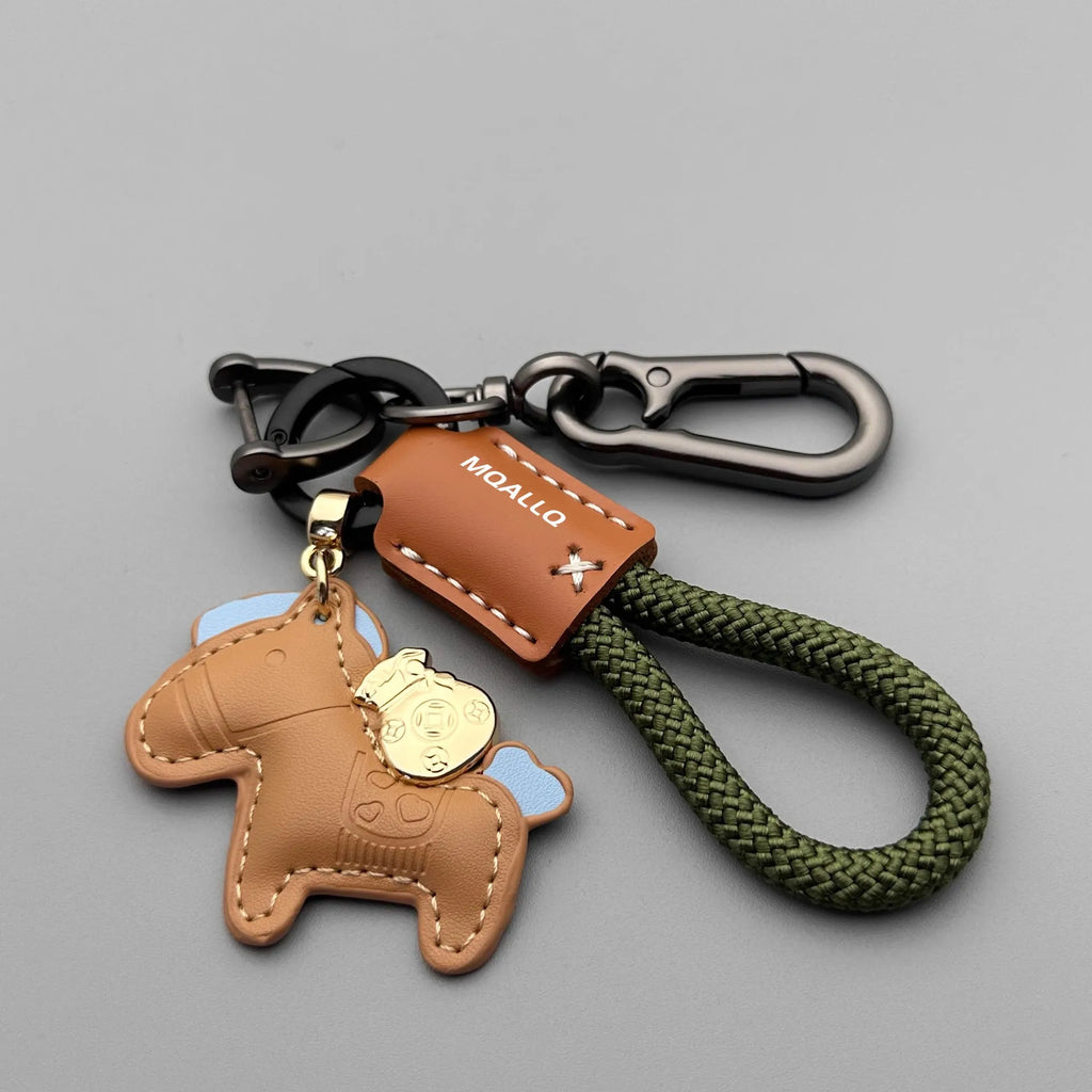 Handmade cowhide car key ring pendant with zinc alloy belt buckle and flanelle rope