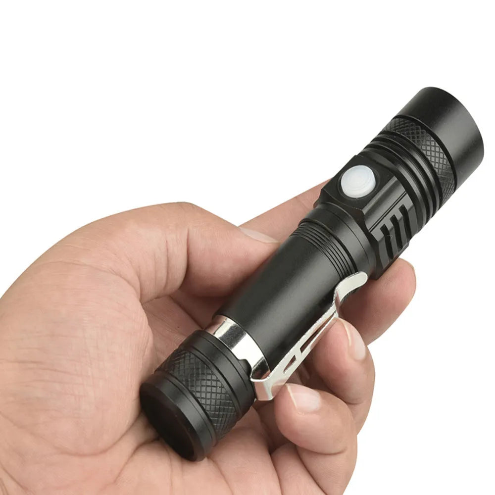 Telescopic zoom USB rechargeable T6 strong LED flashlight in black aluminium alloy body for outdoor use