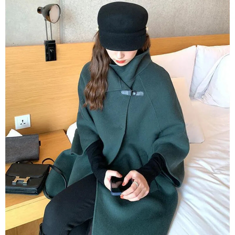 Women's green acrylic coat with flight sleeve half sleeves and 100cm lengthened length