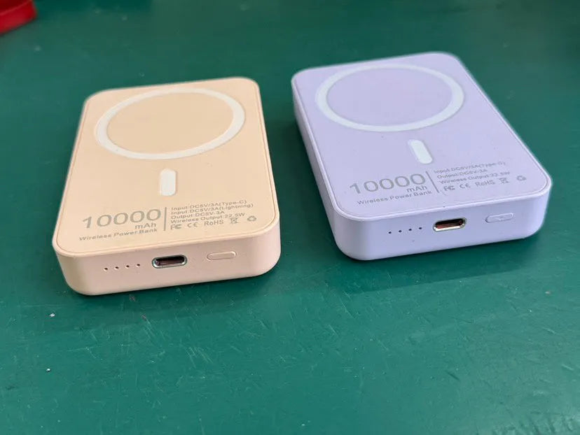 White portable power bank with magnetic wireless charging and 5000mAh capacity