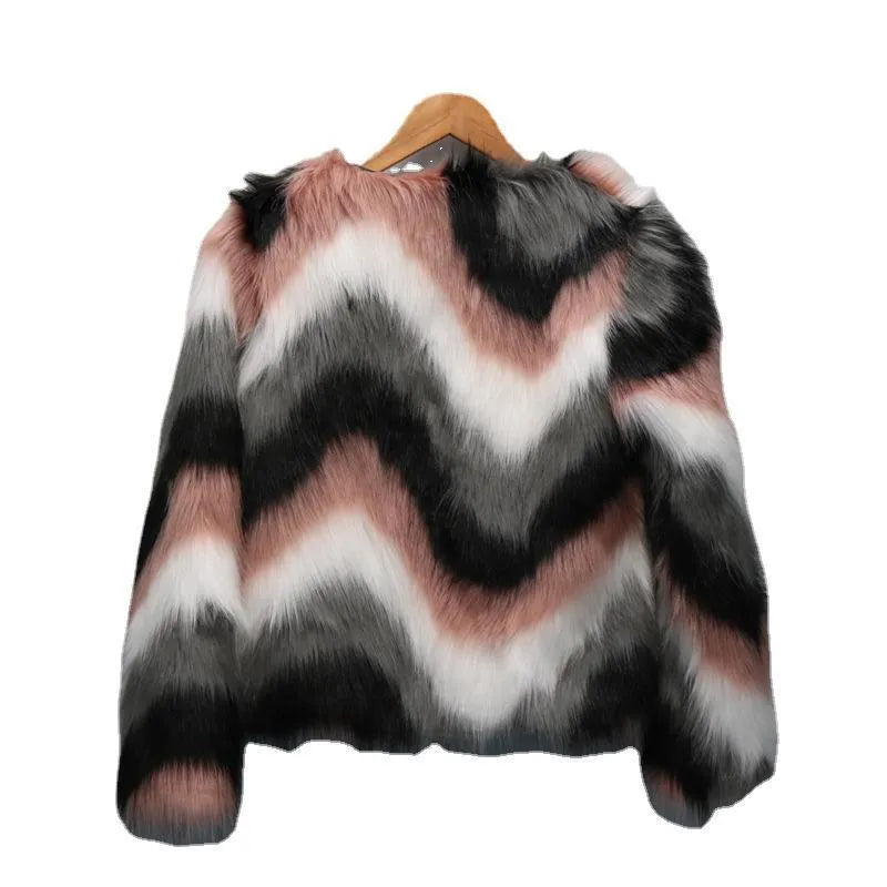 Korean style women's short coat in artificial faux fur with O-neck design
