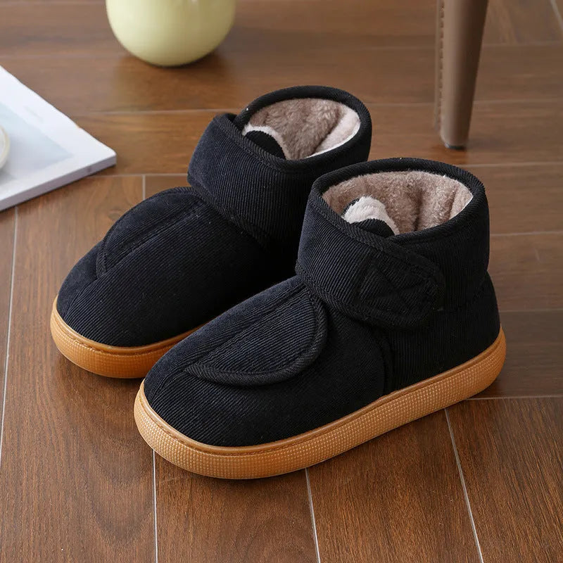Large opening warm boots with anti-slip rubber soles for men and women, unisex slip-on design in wine red