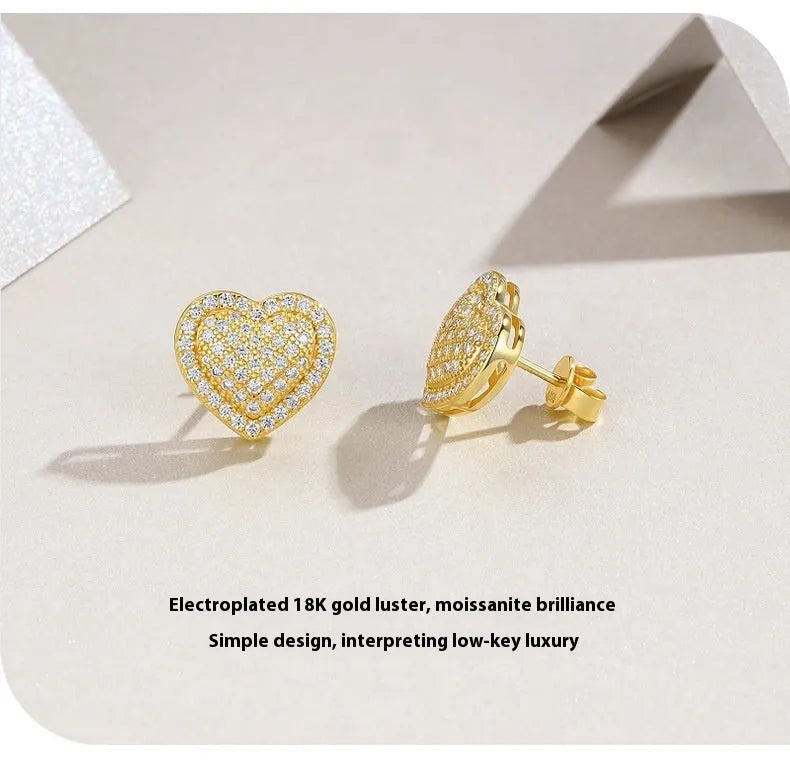 S925 sterling silver heart-shaped moissanite stud earrings with gold-colour plating
