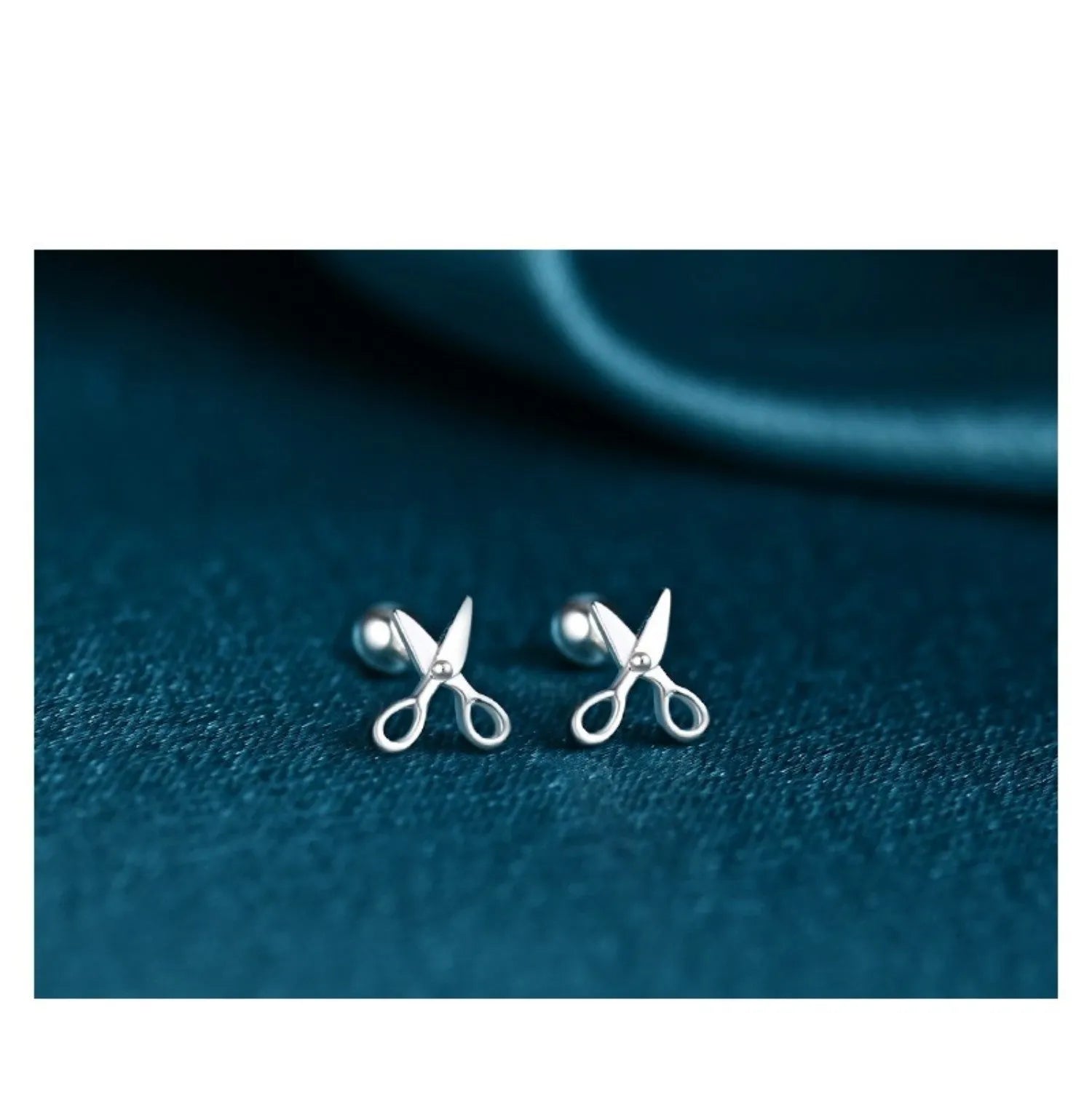 S999 pure silver ear studs with screw-back fastening and mini scissors design