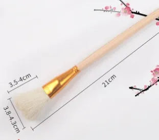 Natural wool painting brush for ceramic tracing and watercolour oil painting in various sizes