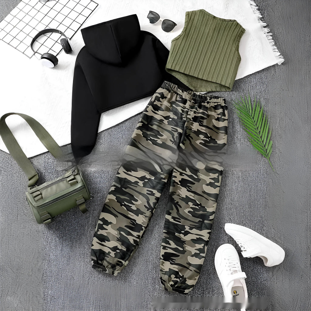 Girls' three-piece set with cropped hoodie, rib vest, and camouflage sweatpants in Army Green