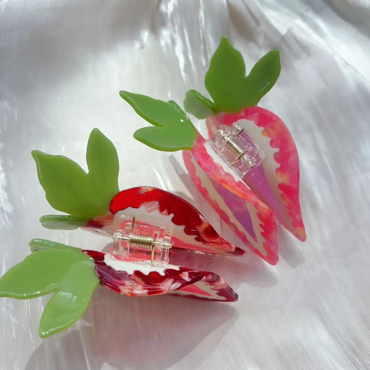 Handmade strawberry hairpin in pastoral style available in red or pink colour