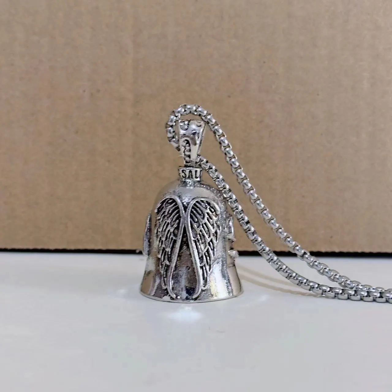 Vintage angel feather design necklace and keychain in electroplated alloy