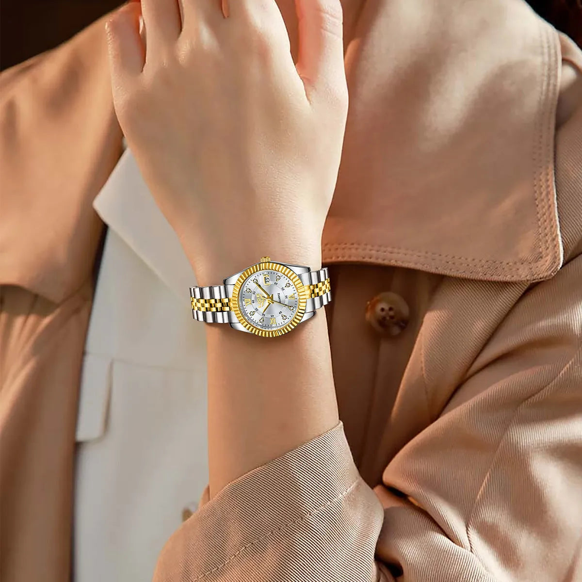Women's waterproof quartz fashion watch in metallic gold or silver finishes with 10mm thickness