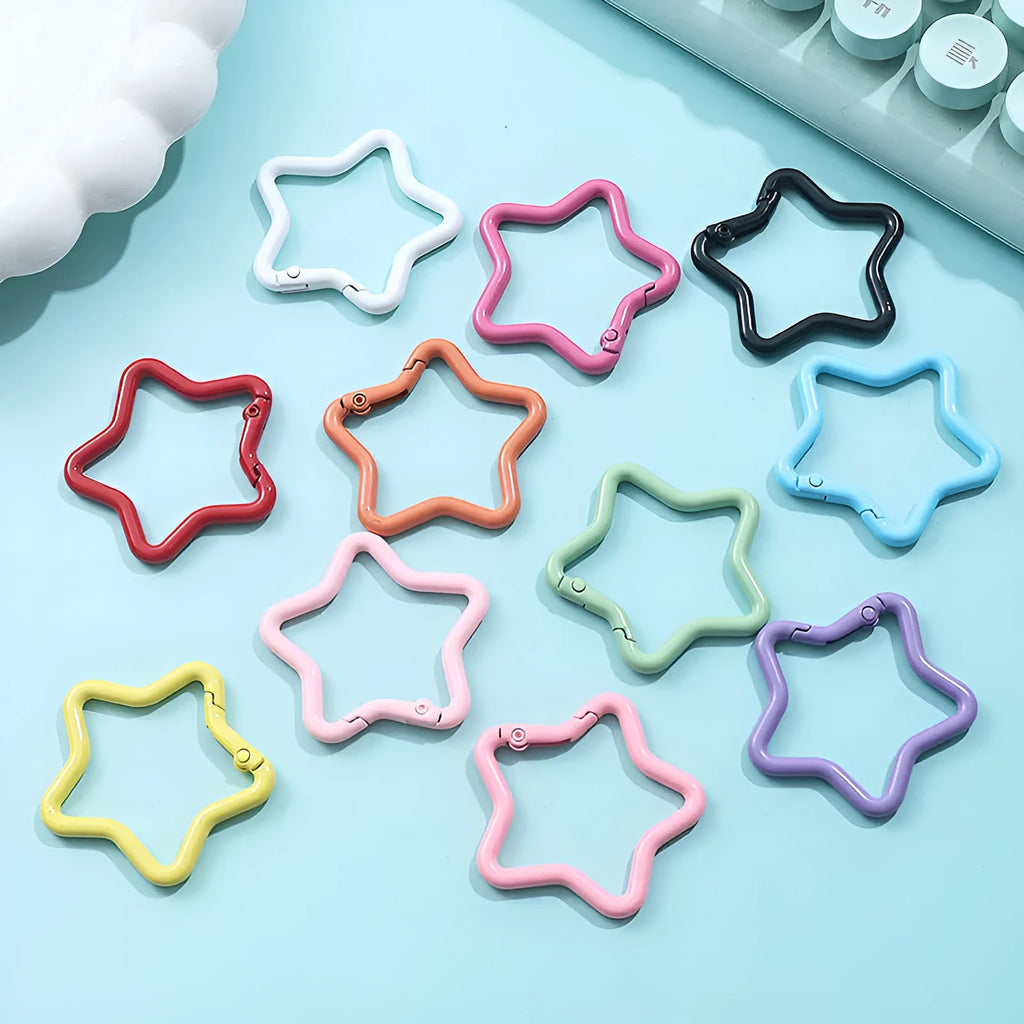 Zinc alloy five-pointed star keychain in selected colour for backpack decoration