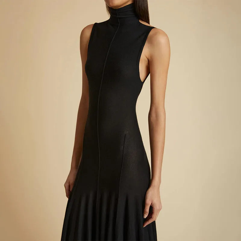 Grey slim-fit half turtleneck backless dress for women with high waist