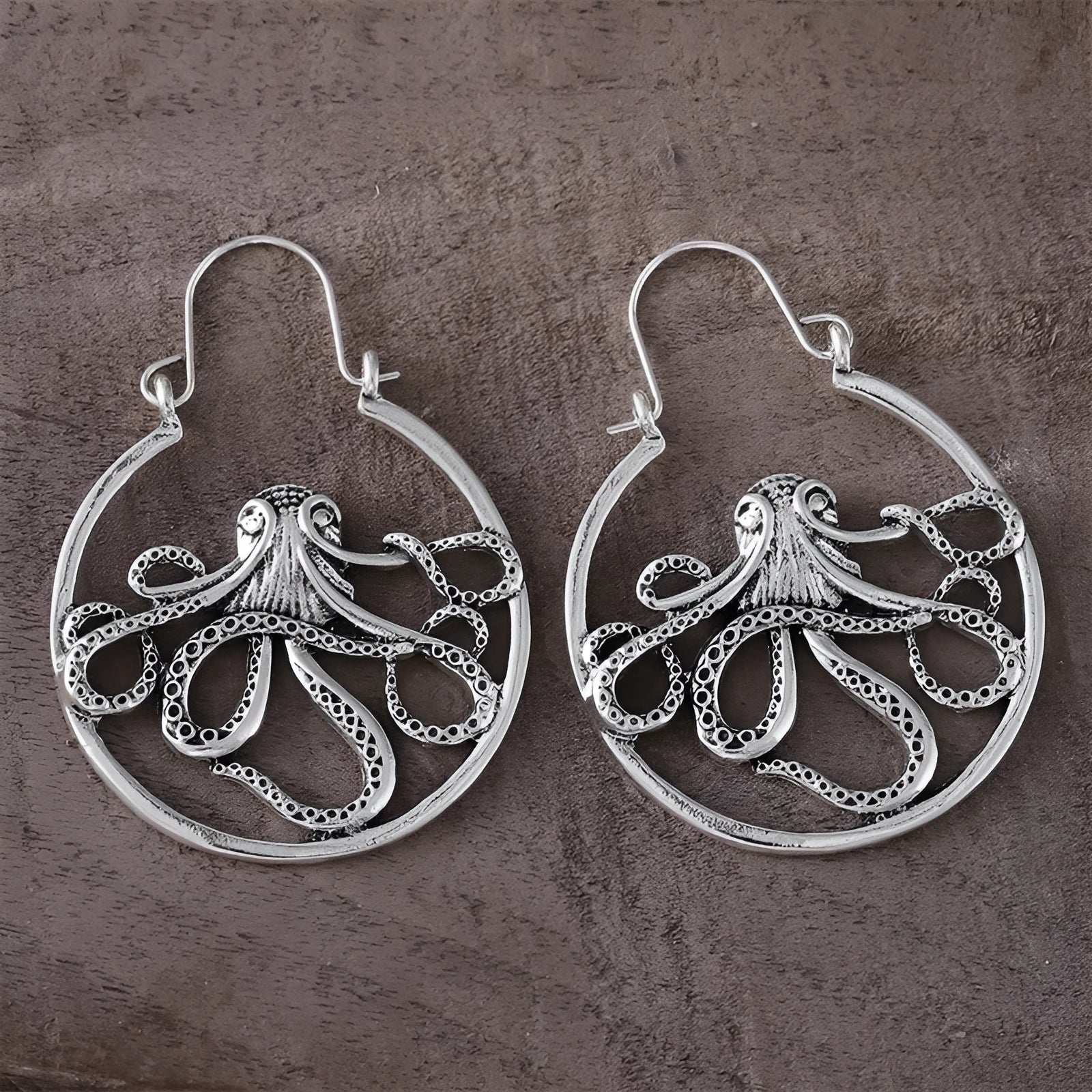 Vintage antique silver octopus earrings with zinc alloy construction and retro styling