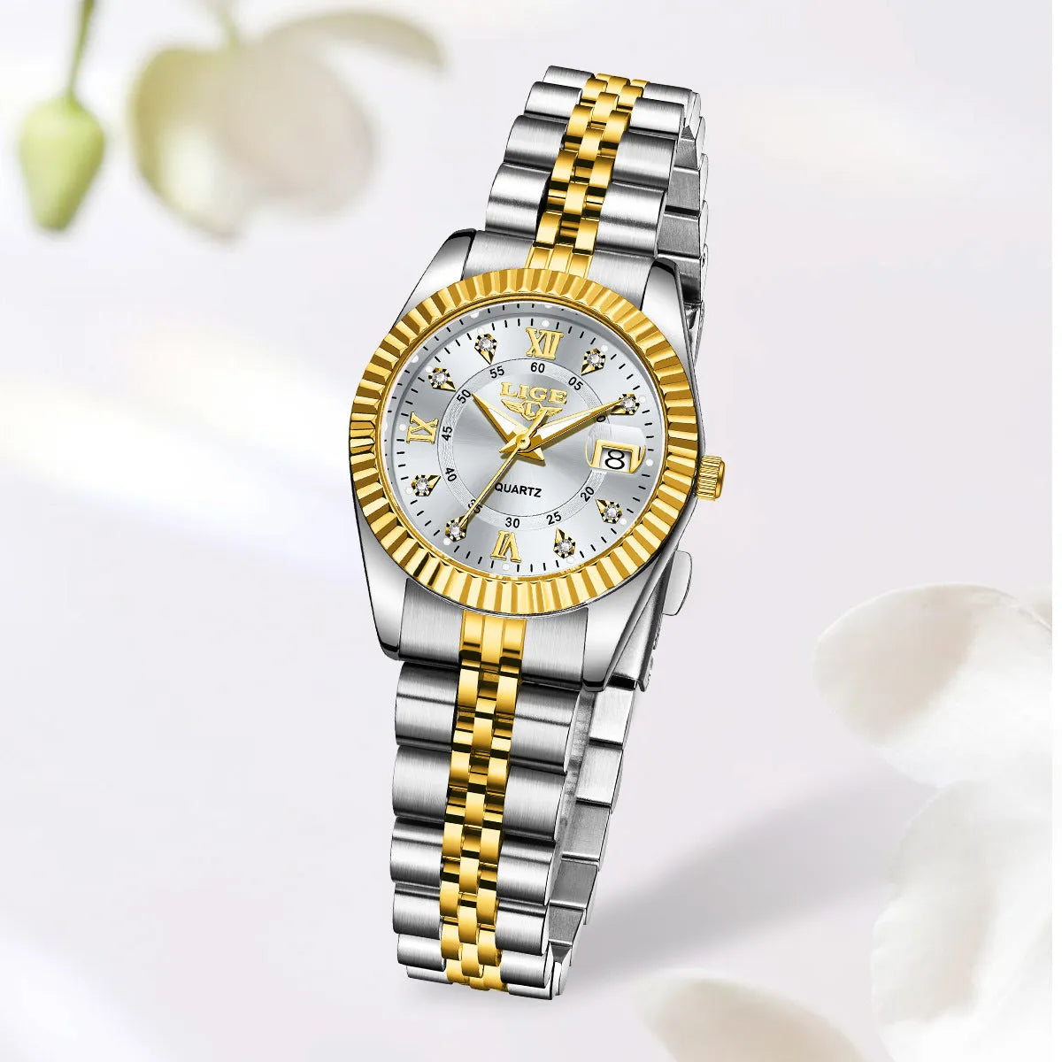 Women's waterproof quartz fashion watch in metallic gold or silver finishes with 10mm thickness