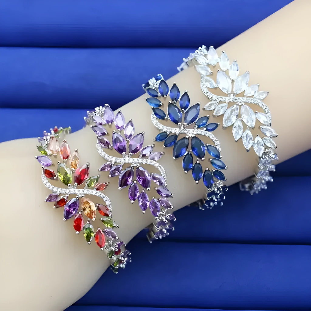 Heavy industry style women's bracelet with gold electroplating, zircon inlays, and ice flower patterns