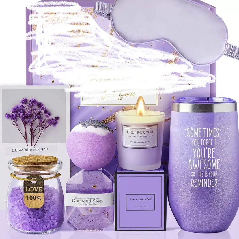 Soy wax aromatherapy candle bath set gift box showing modern design options.