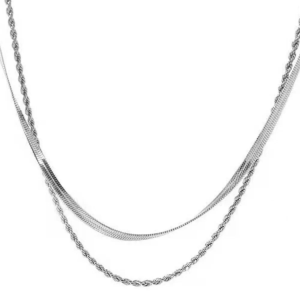 Retro double-layer twist necklace with geometric pendant and adjustable snake bone chain